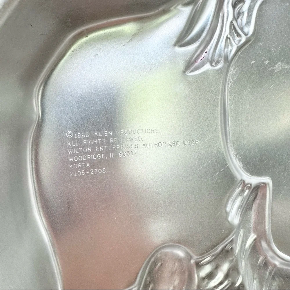 Vintage 1988 Alf Alien TV Show Aluminum Cake Pan Wilton
